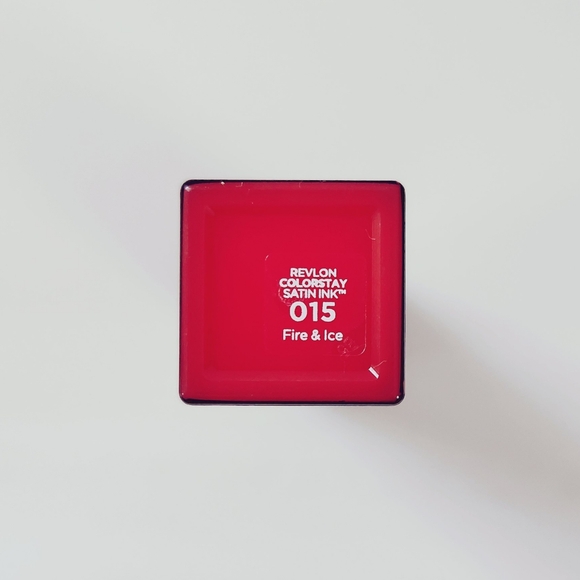 🐢2/$15 Revlon ColorStay Satin Ink Liquid Lipstick Fire & Ice - Picture 7 of 8